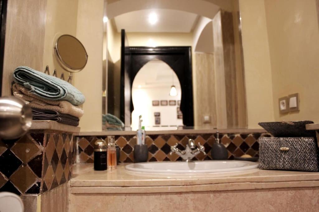E-Appartement De Luxe Centre Gueliz Piscine Parking Fibre Netflix Marrakesh Bagian luar foto